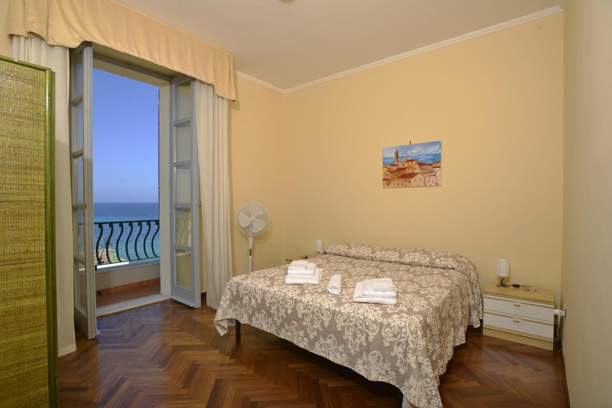 Casa Alice Apartment Алгеро Екстериор снимка